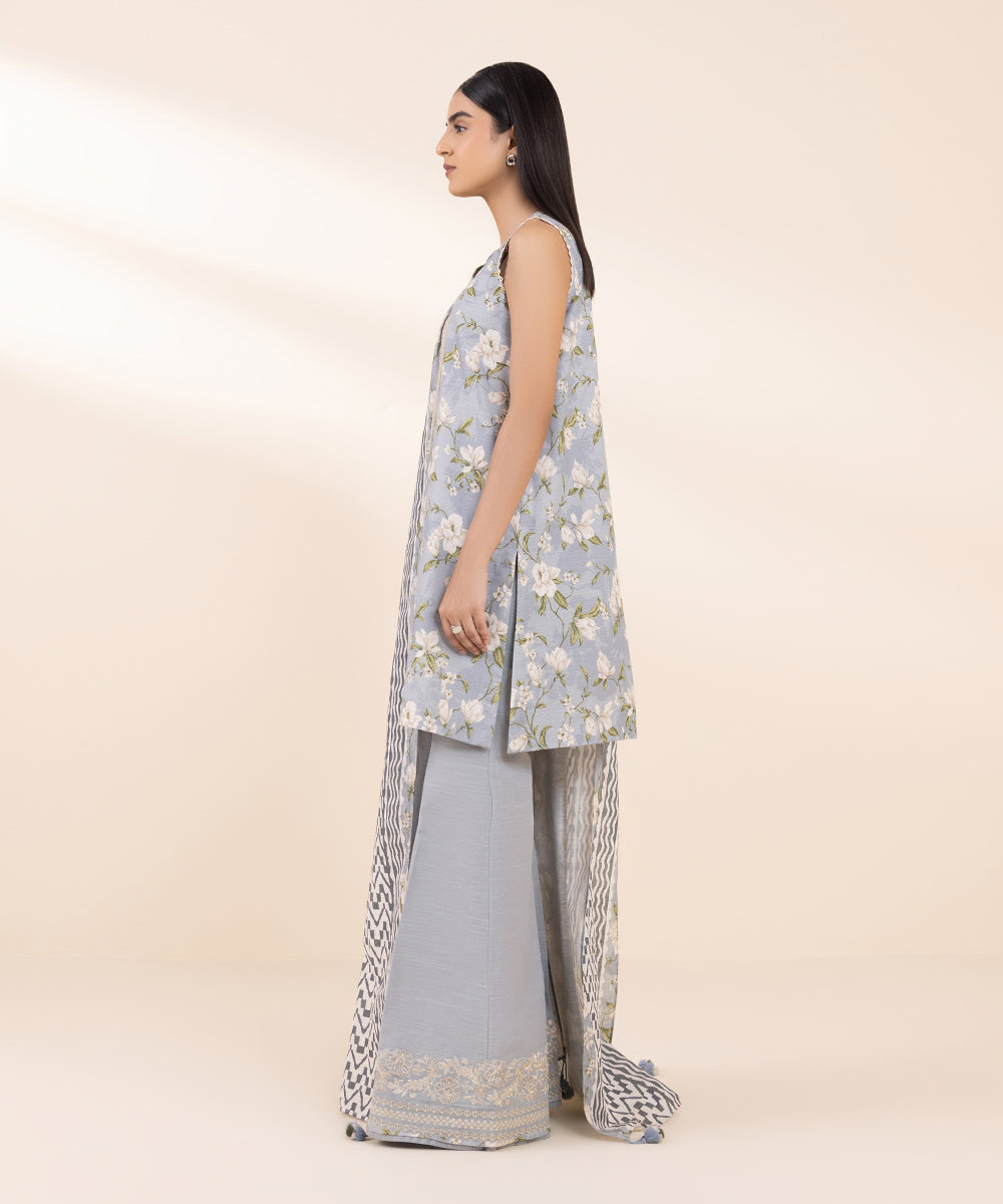 Women's Unstitched Khaddar Embroidered Blue 3 Piece Suit