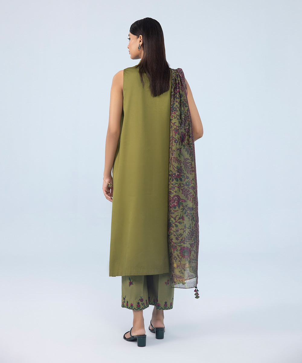 Women's Winter Unstitched Embroidered Fine Cotton Satin Green 3 Piece Suit
