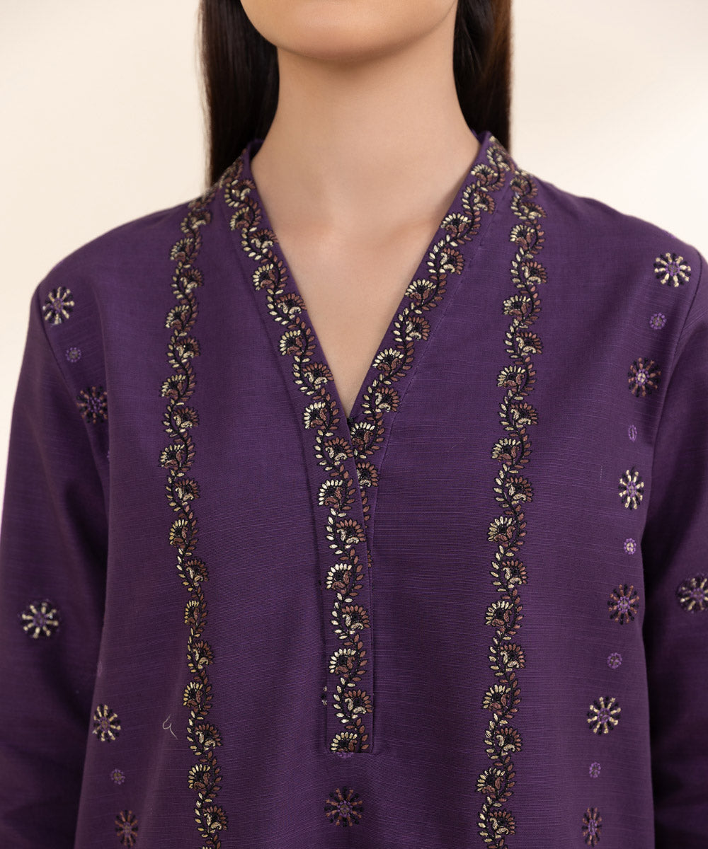 Women's Unstitched Khaddar Purple Embroidered 3 Piece Suit