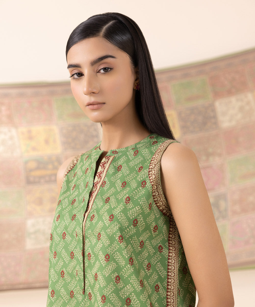 Women's Unstitched Lawn Green Printed 3 Piece Suit