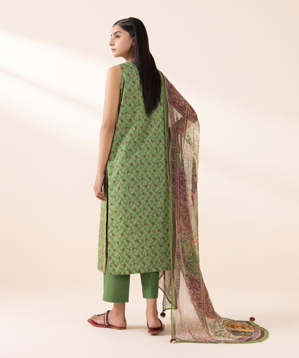 Women's Unstitched Lawn Green Printed 3 Piece Suit