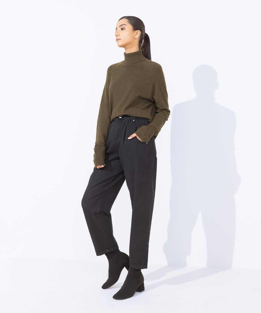 Women's  Black Twill Slouchy Trousers