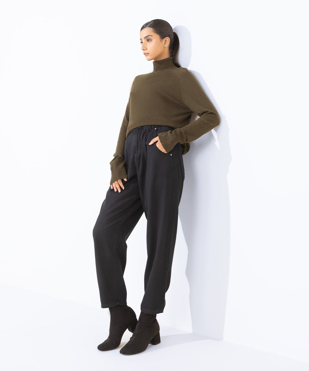 Women's  Black Twill Slouchy Trousers