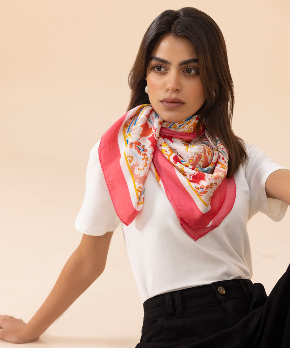 Women's Off White and Pink Lightweight Printed Polyester Scarf 