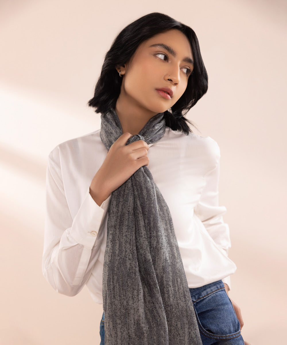 Women's Polyester Lightweight Printed Grey West Scarf