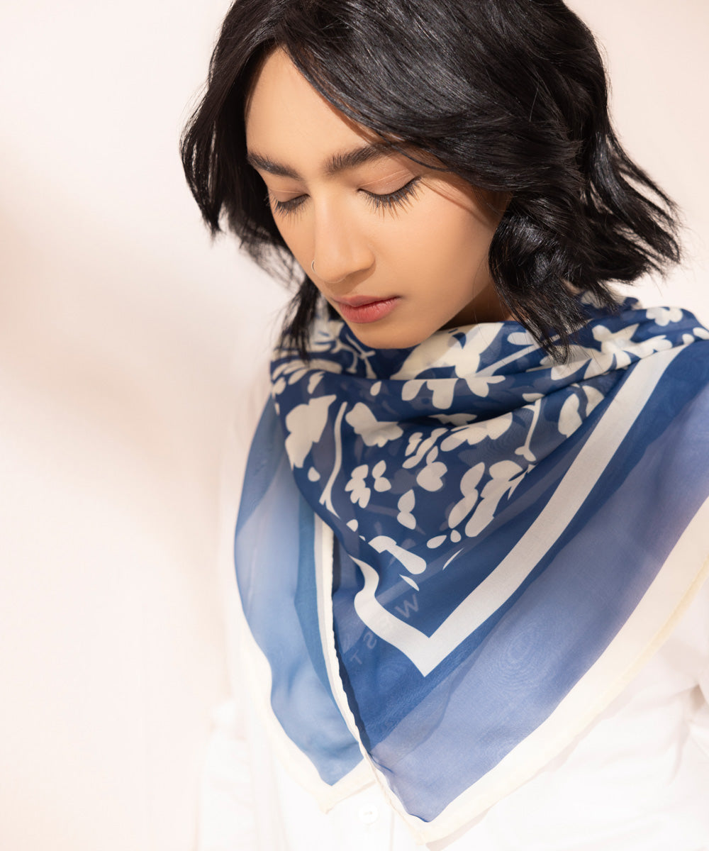 Women's Polyester Lightweight Printed Blue West Scarf