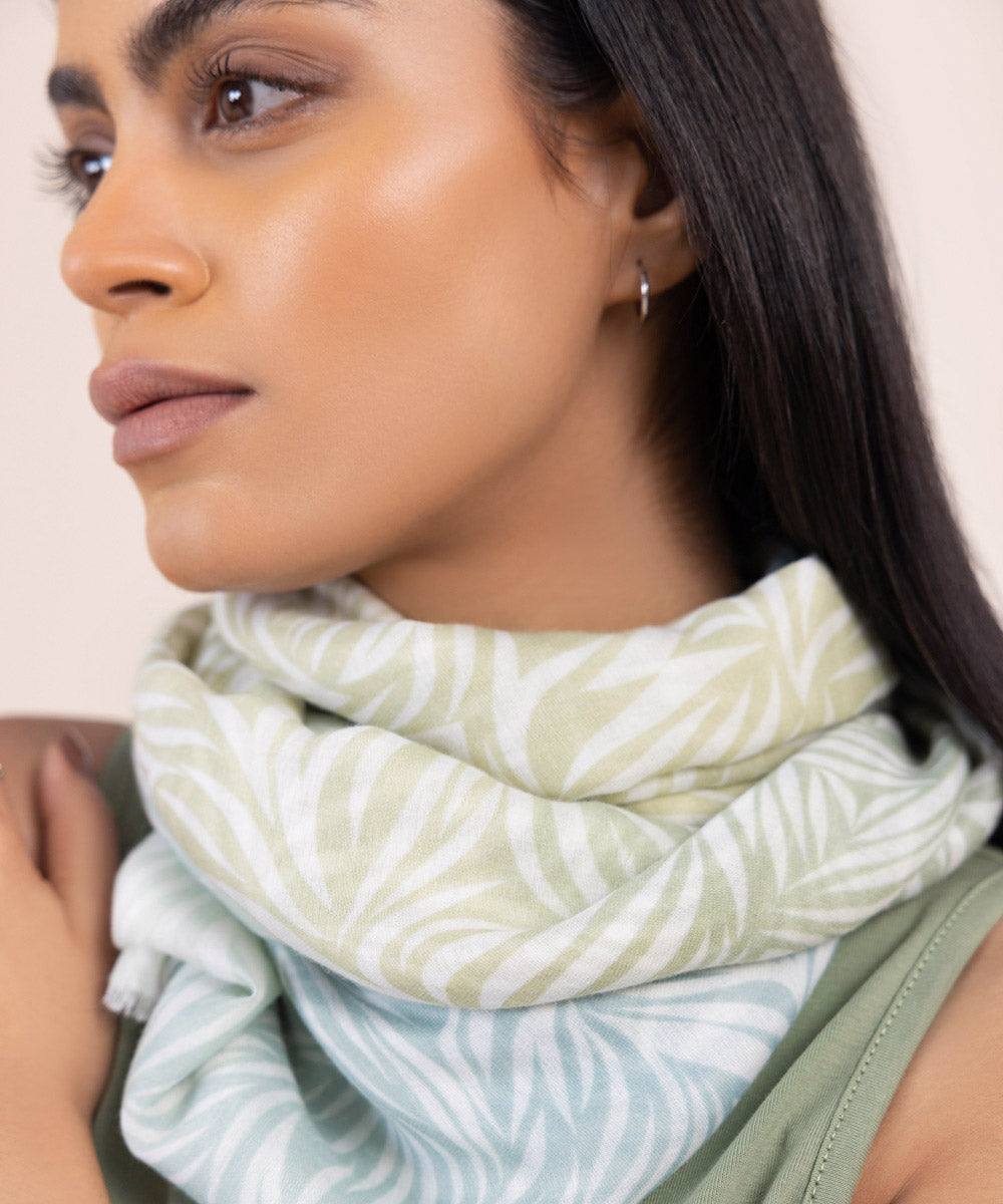 Women's Lightweight Printed Multi Polyester Scarf