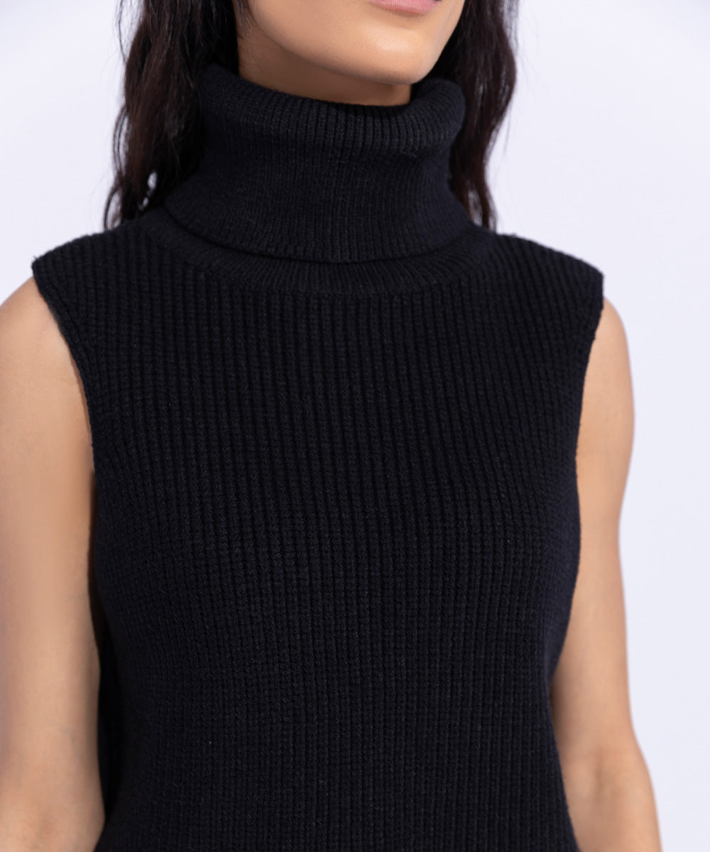 Women's Western Wear Black Sleeveless Chunky Knit Sweater