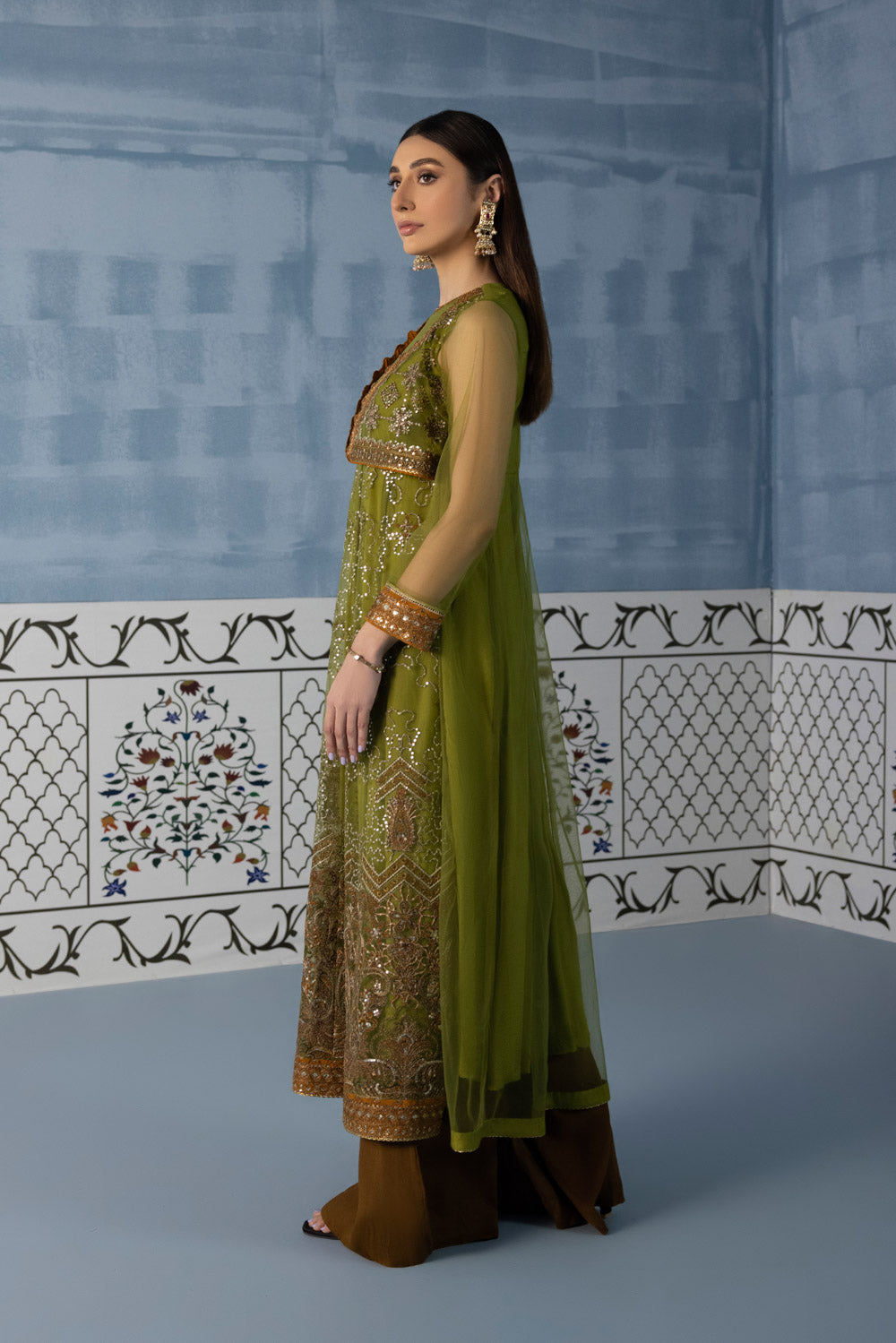 Womens Ready To Wear Green One Piece Embroidered Kurta