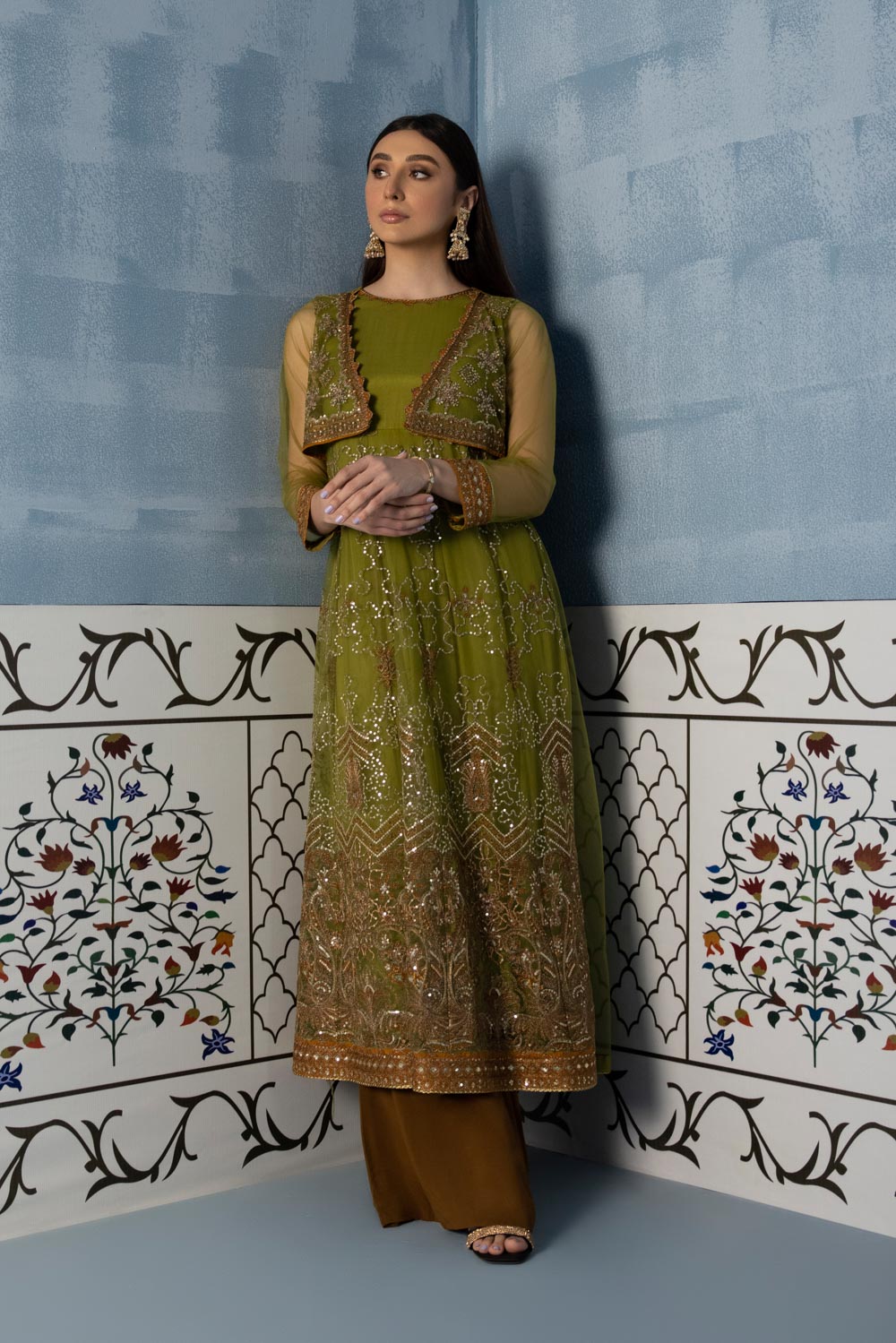 Womens Ready To Wear Green One Piece Embroidered Kurta