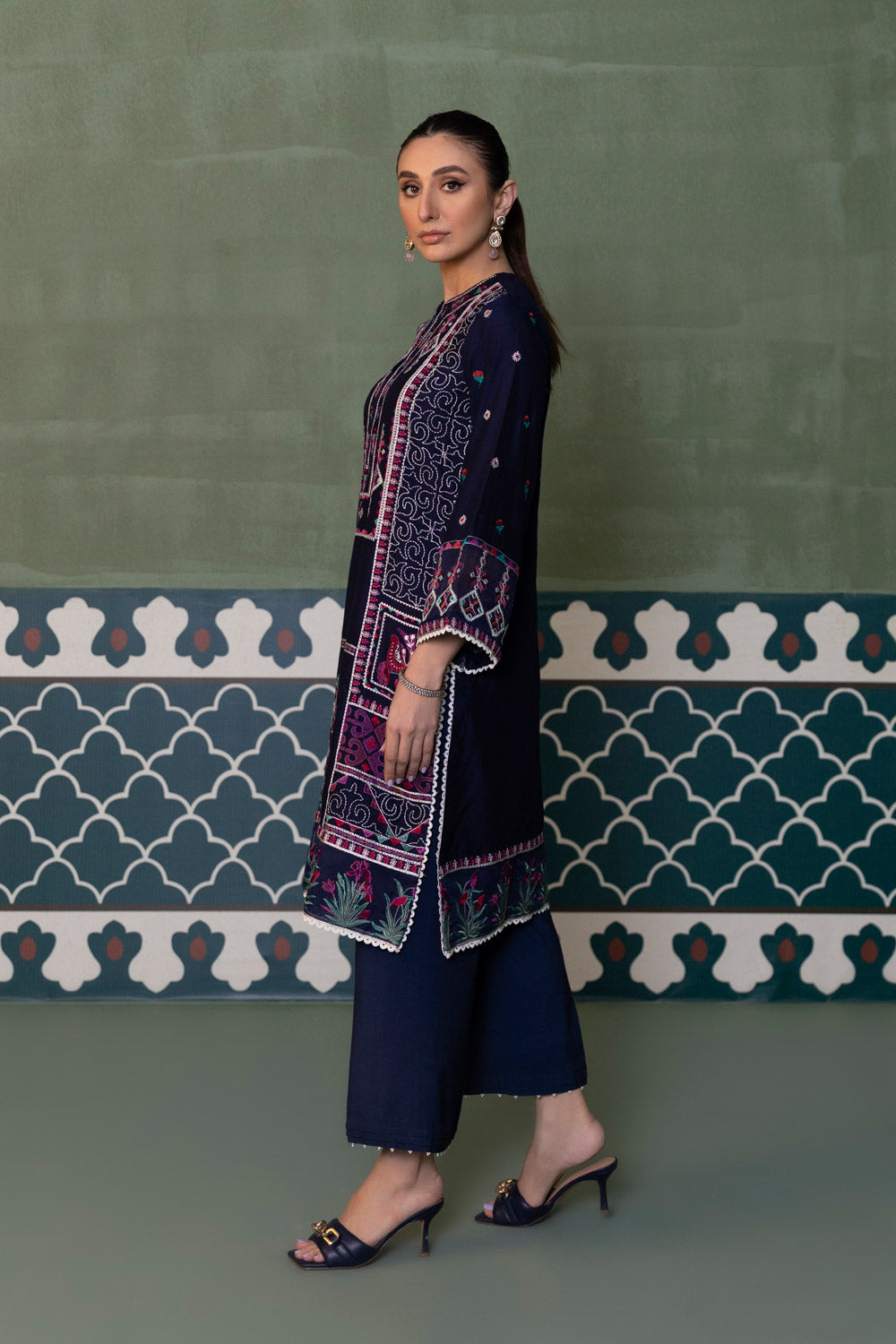 Womens Ready To Wear Blue One Piece Embroidered Kurta