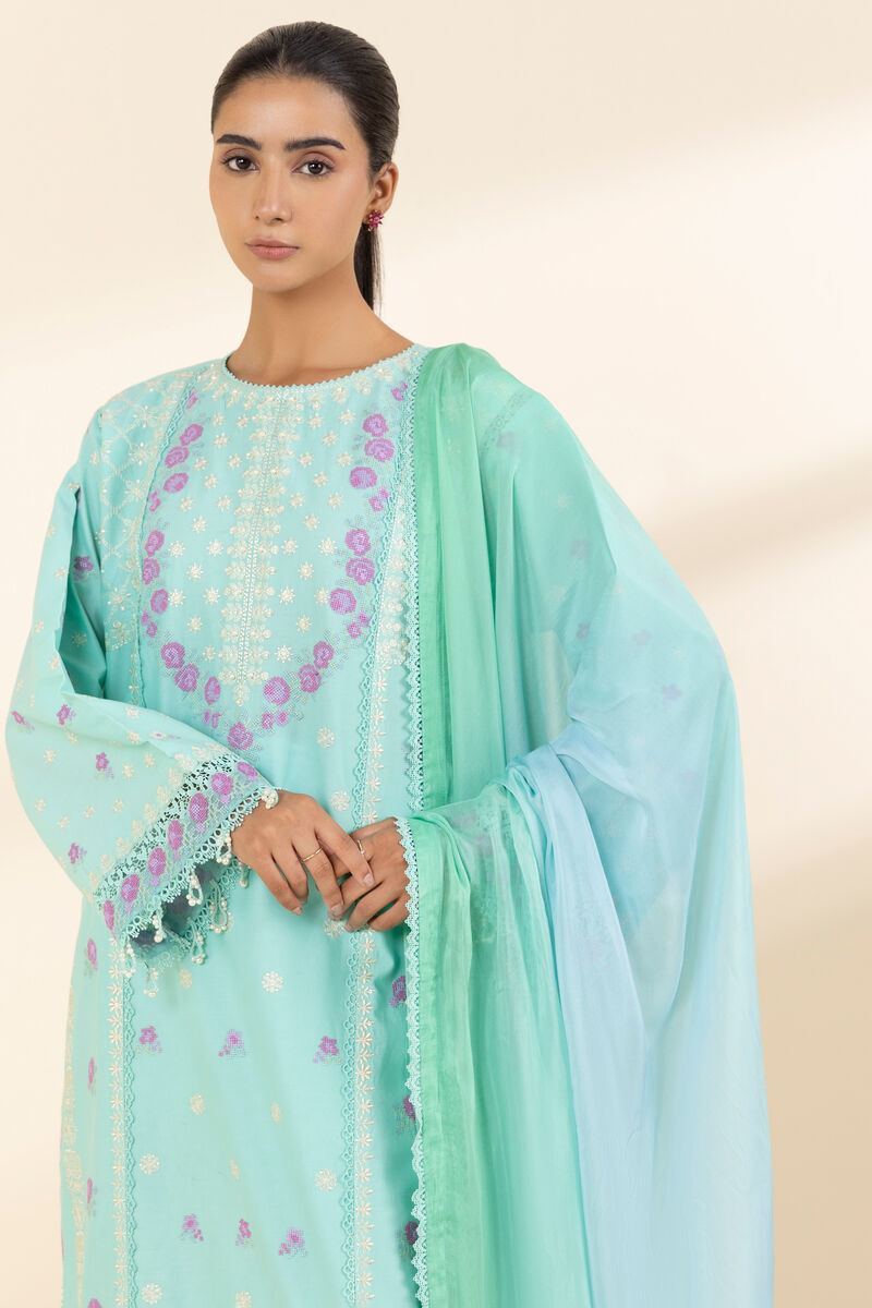 3 Piece - Embroidered Lawn Suit