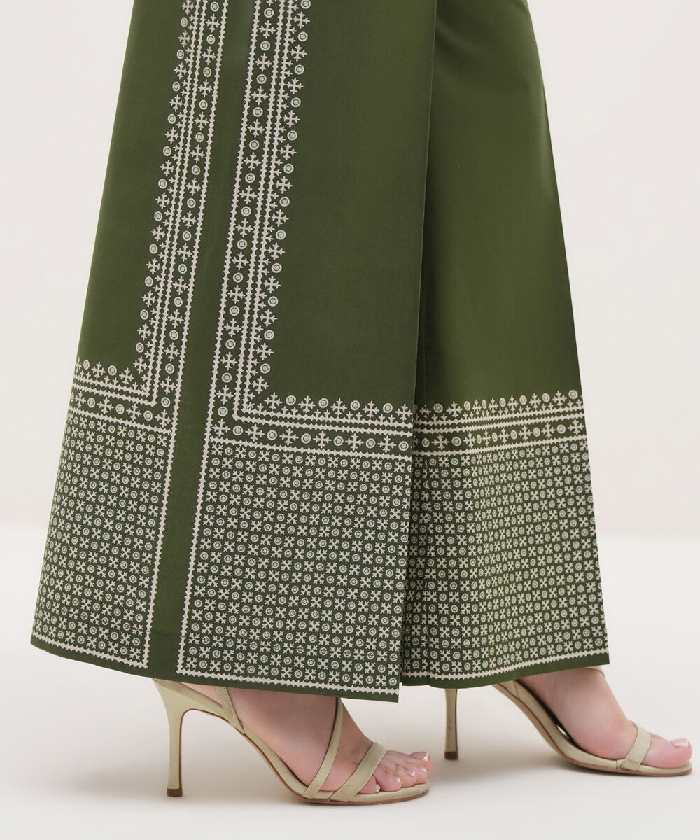 Women's RTW Cambric Green Printed Flared Pants