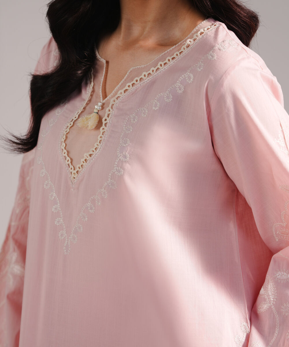 Women's RTW Crosshatch Embroidered Pink Straight Shirt