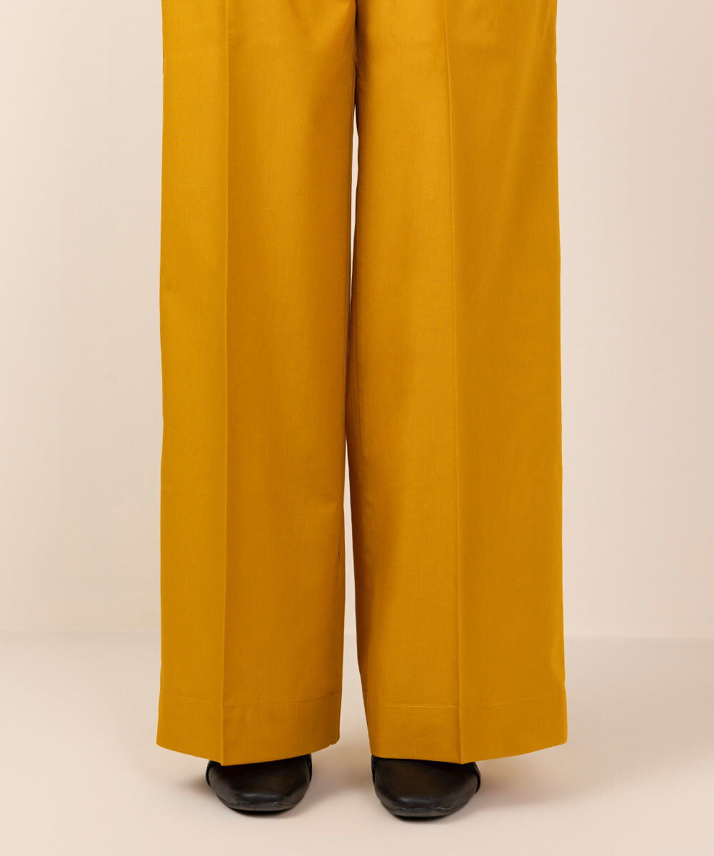 Woman - Yellow Solid Cambric Culottes