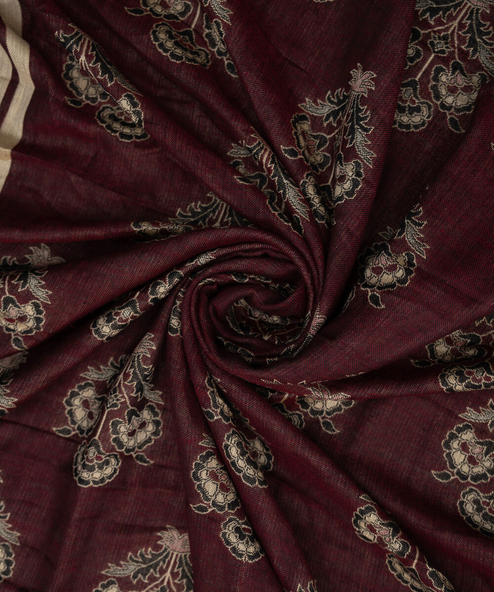 Jacquard Solid Maroon Shawl
