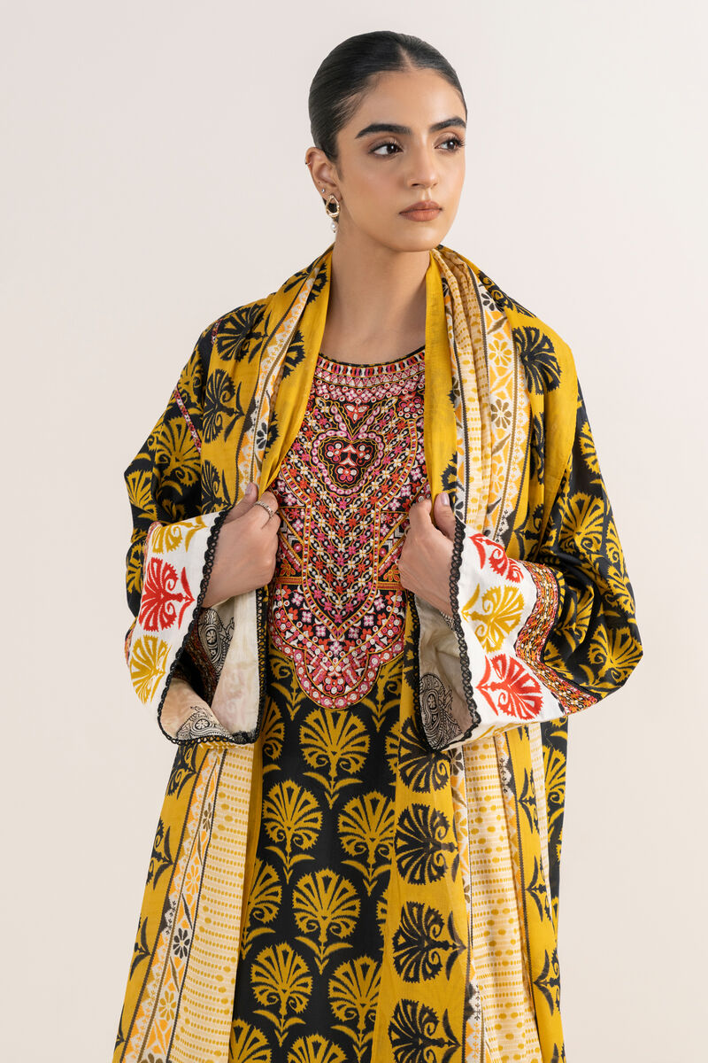 3 Piece - Embroidered Lawn Suit