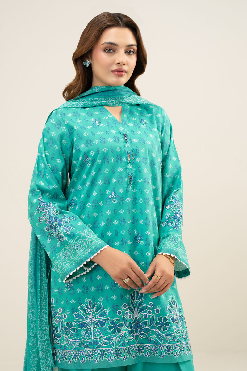 3 Piece - Embroidered Lawn Suit