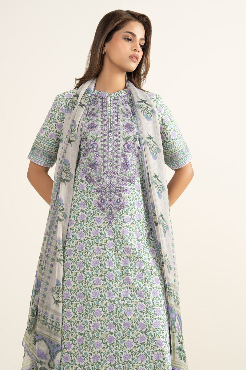 3 Piece - Embroidered Lawn Suit