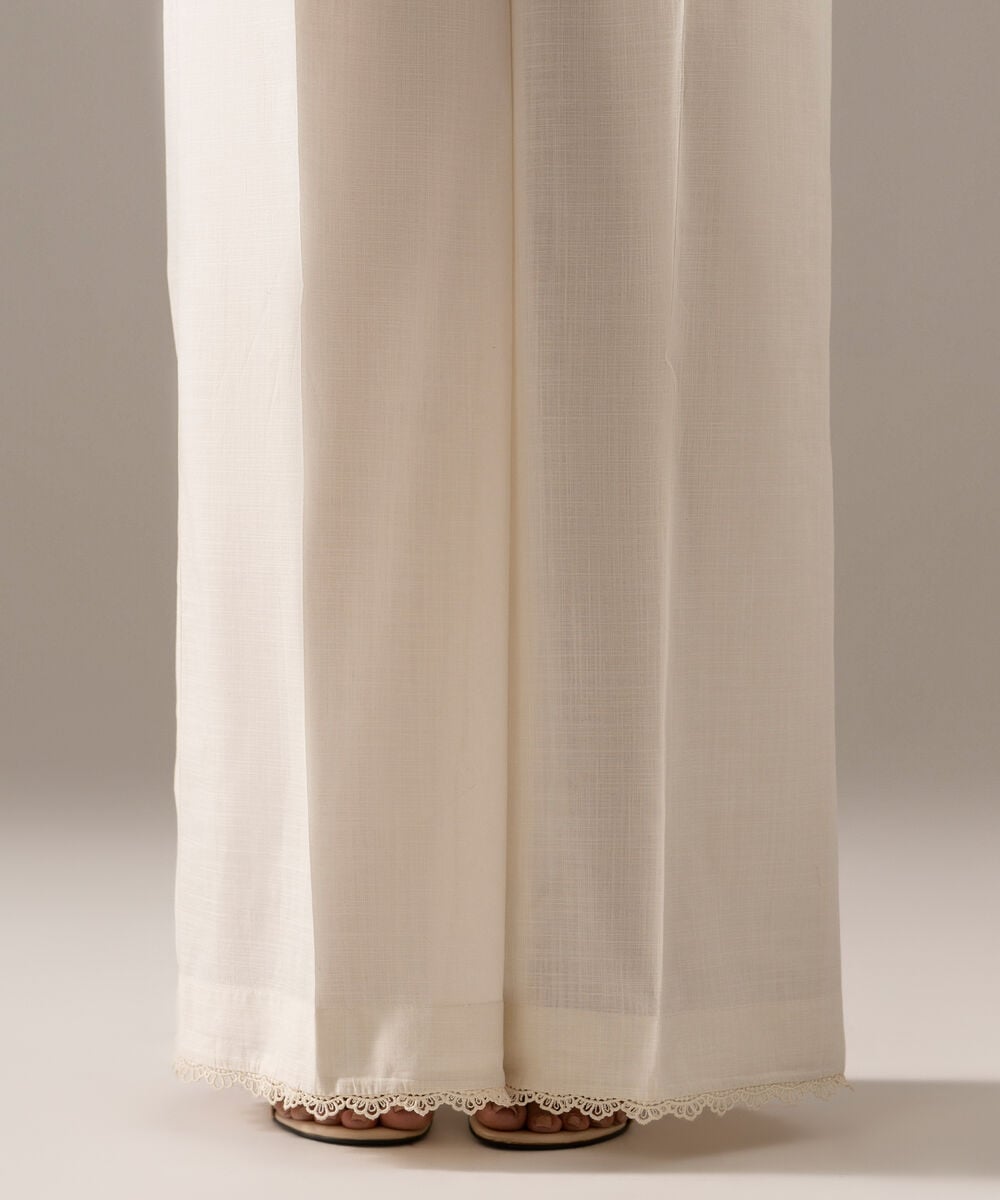 Women's RTW Cross Hatch Solid White Flared Pants