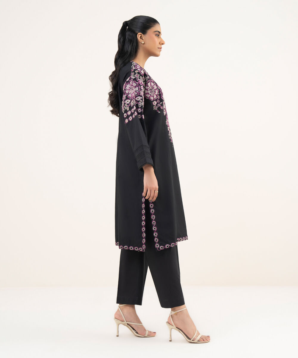 Women's RTW Cross Hatch Black Embroidered A-Line Shirt