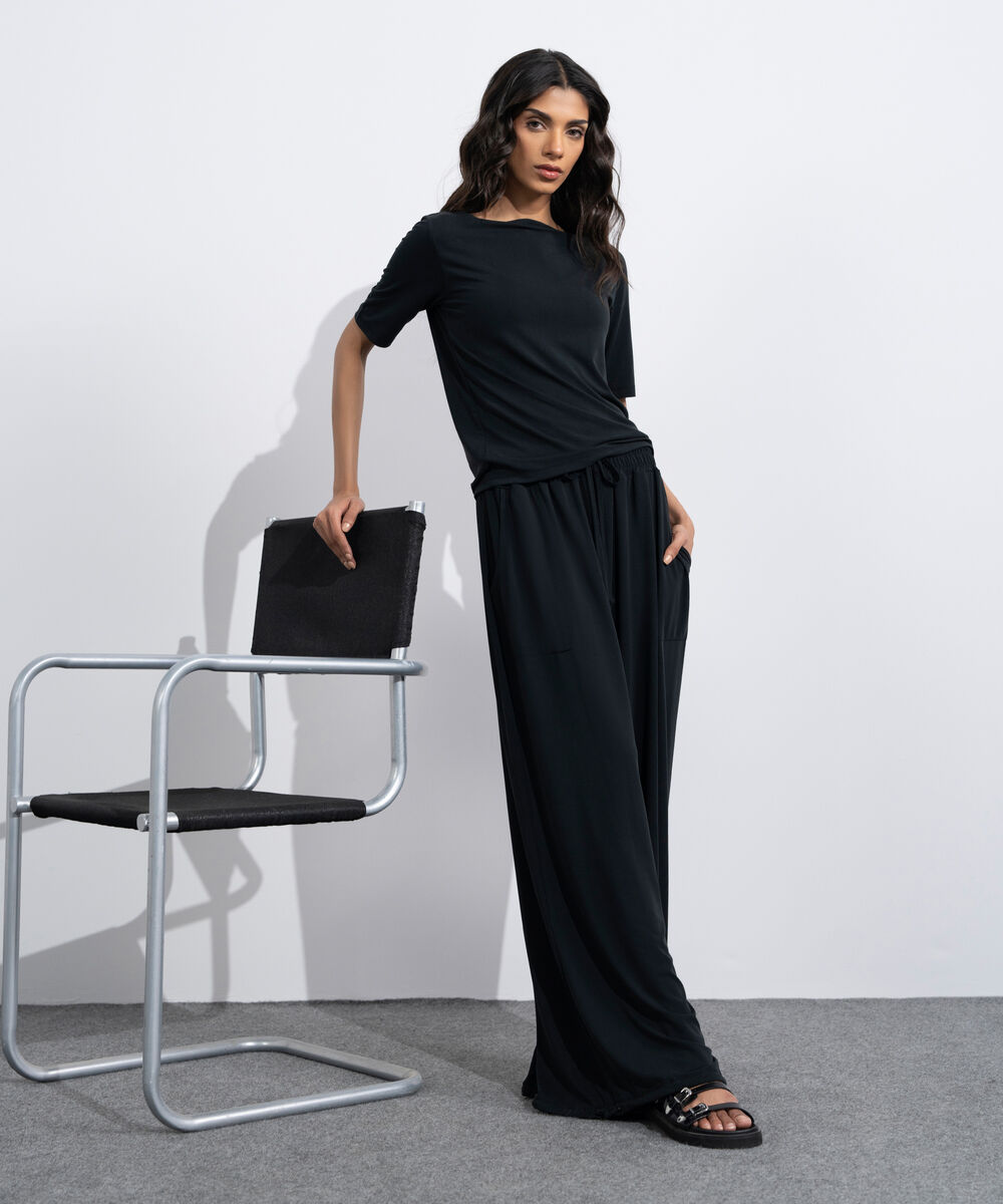 Women's Black Flowing Balloon Trousers