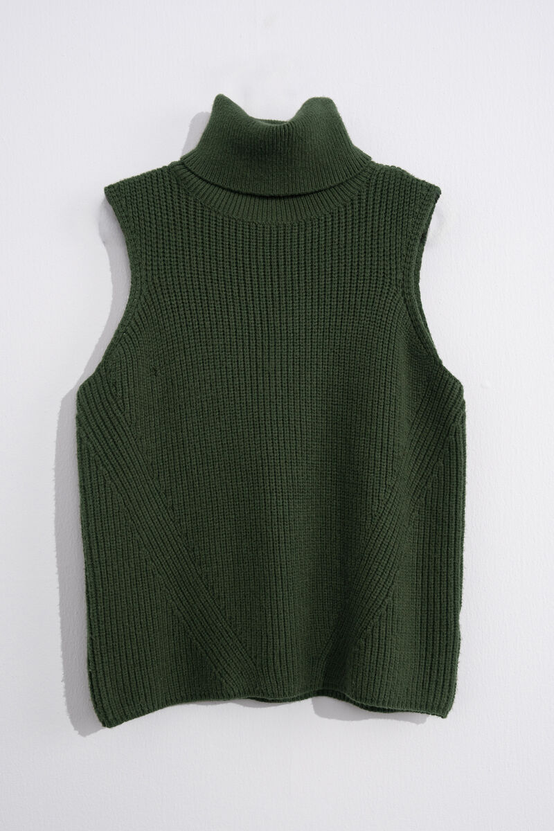 Turtle Neck Ribbed Sweater