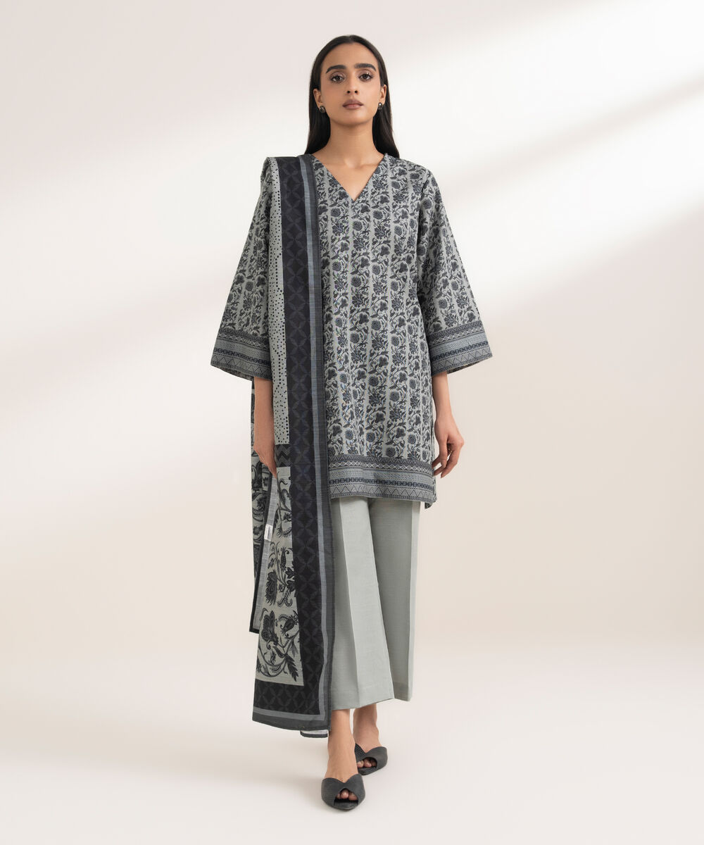 Women's RTW Khaddar Embroidered Grey 2 Piece Suit