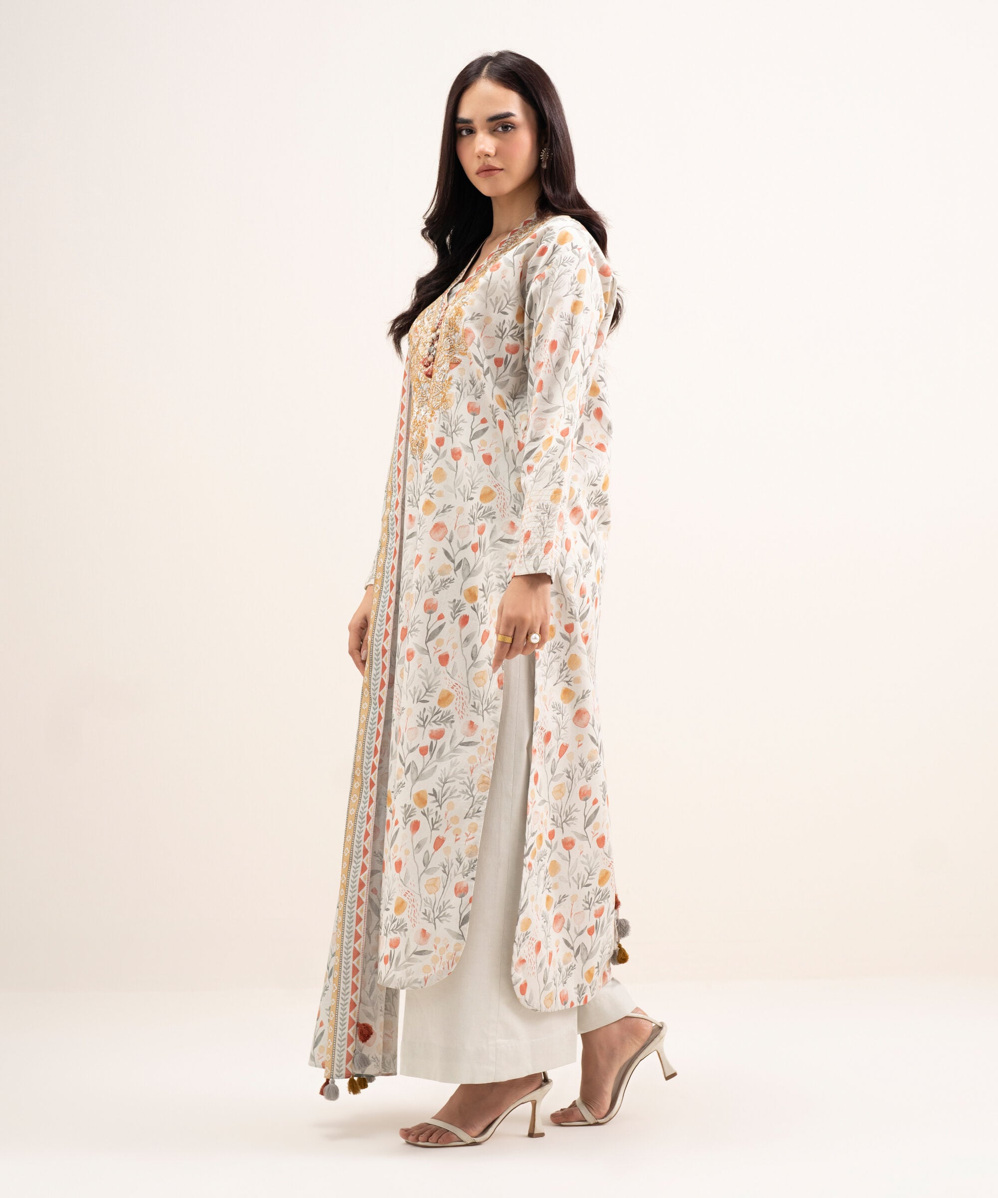 Unstitched 3 Pc Lawn DDDS26V358TS