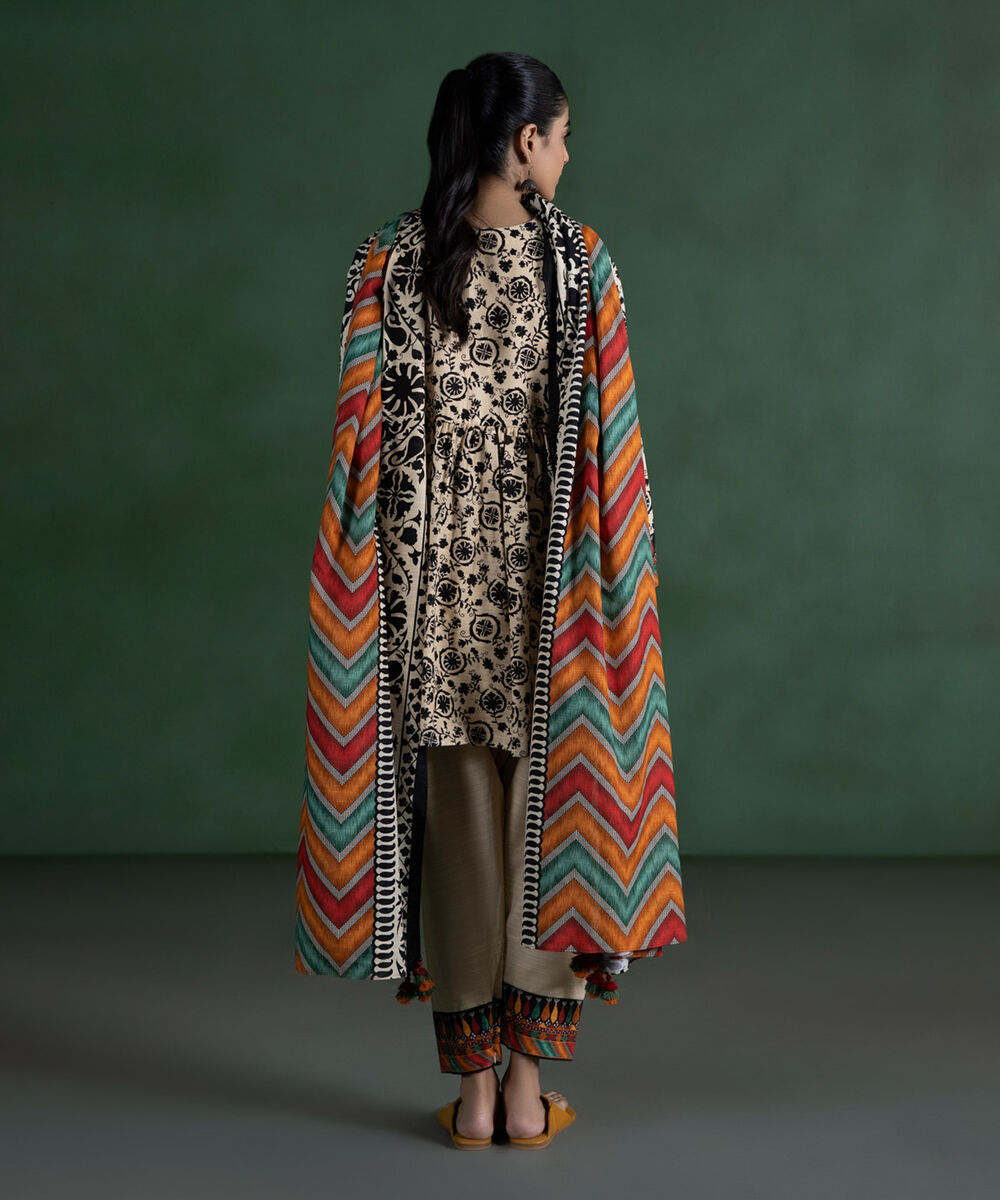 Sapphire Unstitched Winter 2 Off White Three Piece