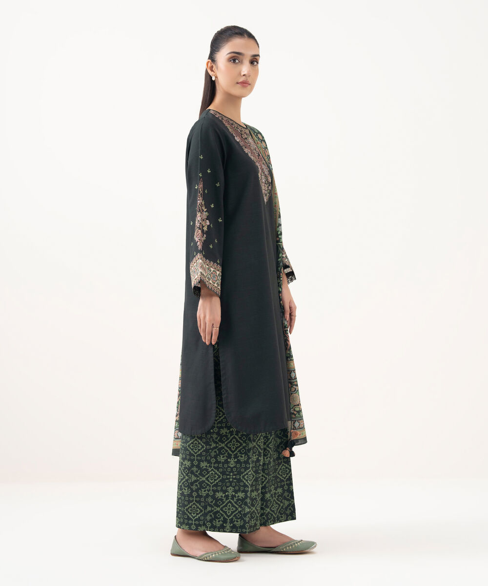 Women's Unstitched Khaddar Embroidered Green 3 Piece Suit