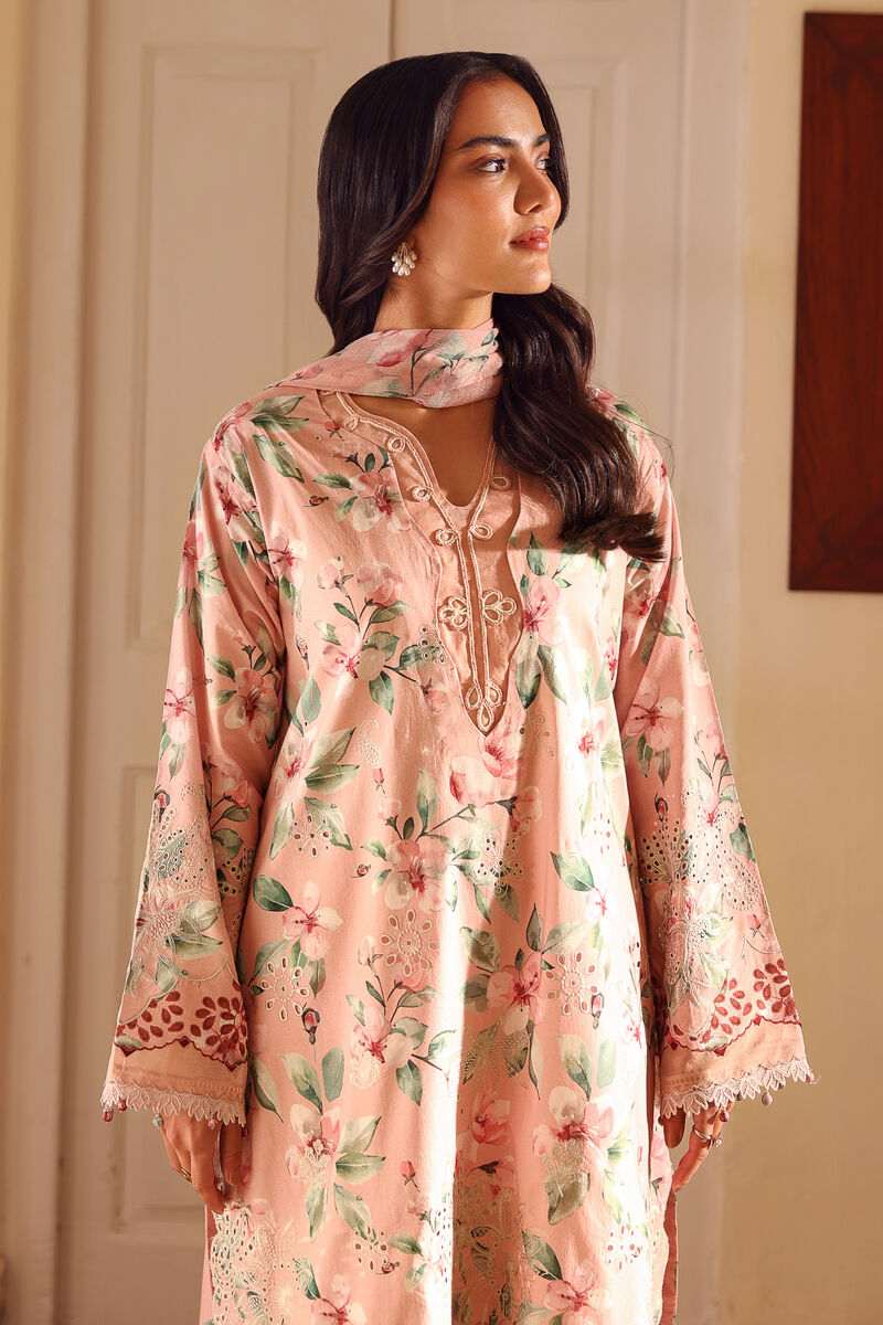 3 Piece - Embroidered Lawn Suit