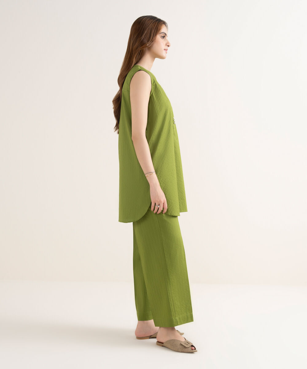 Women's RTW Handwoven Dobby Solid Straight Green Shirt