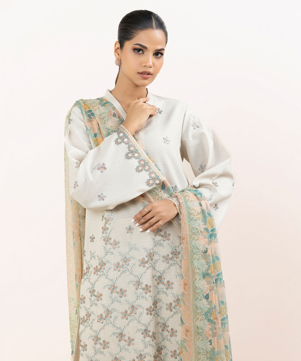 Women's Unstitched Linen Jacquard Dyed Three Piece Suit