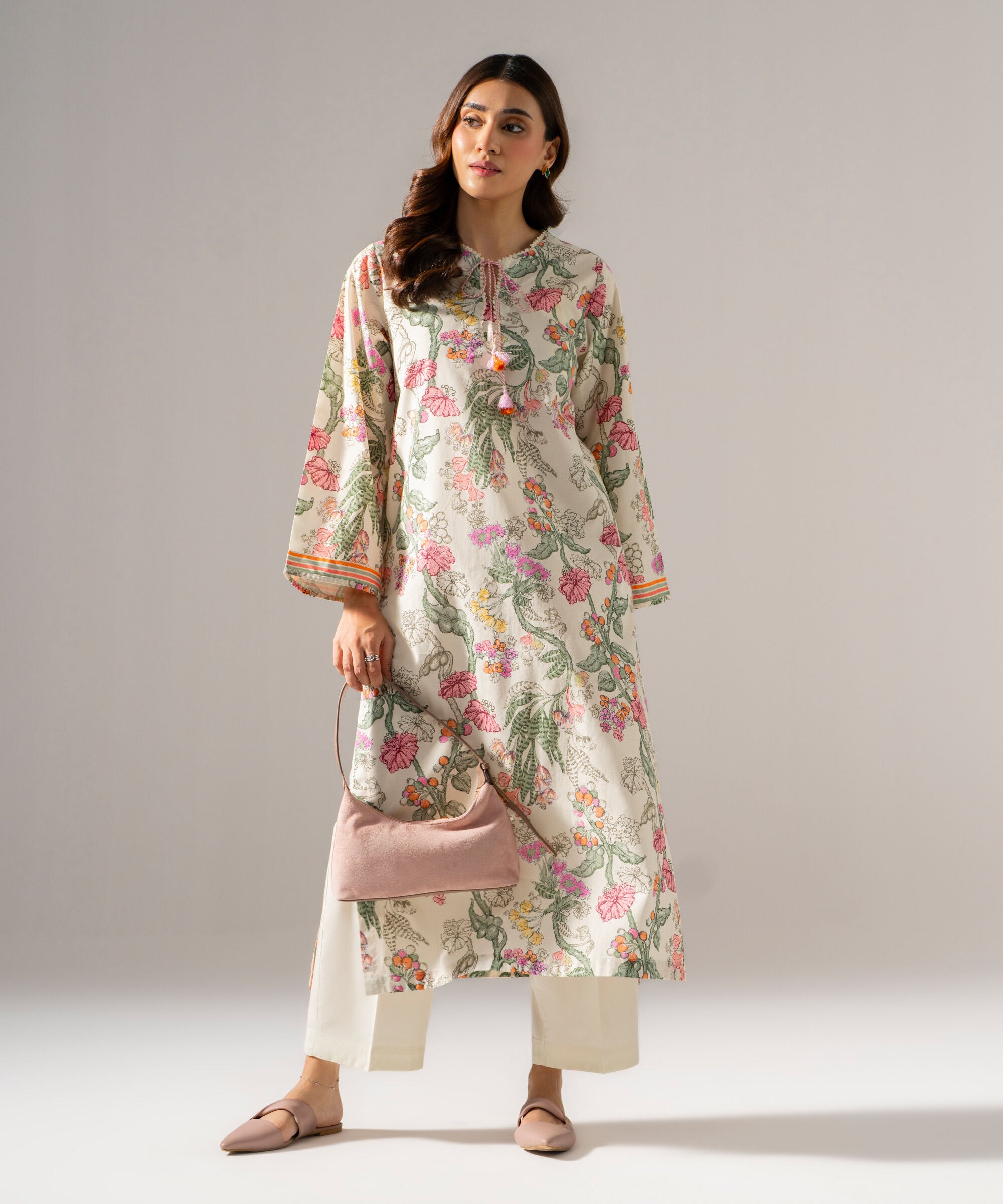 Retail Price: 3990/-PKR
