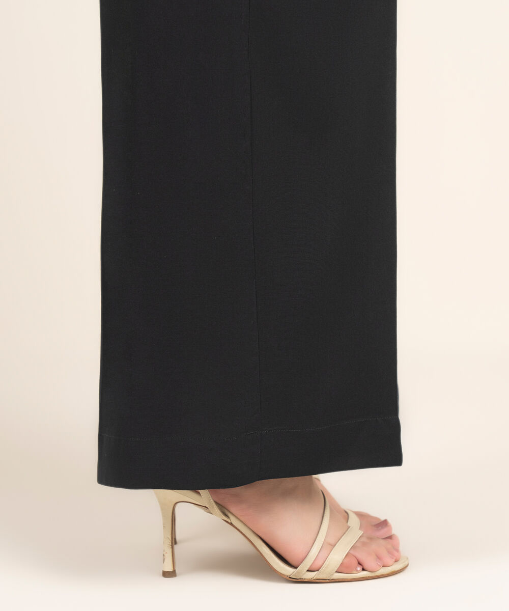 Women's RTW Linen Solid Black Culottes