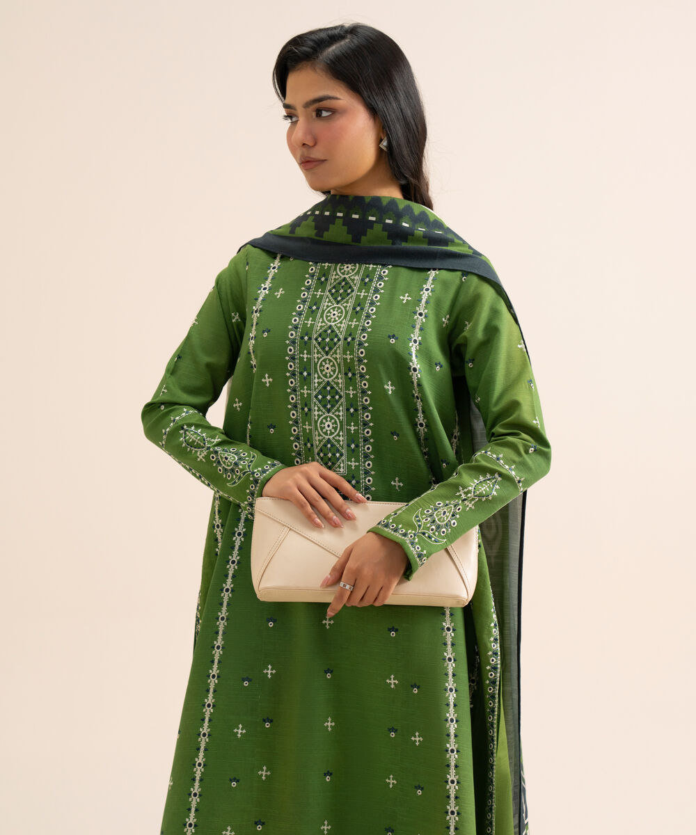 Women's Unstitched Light Khaddar Embroidered Green 3 Piece Suit
