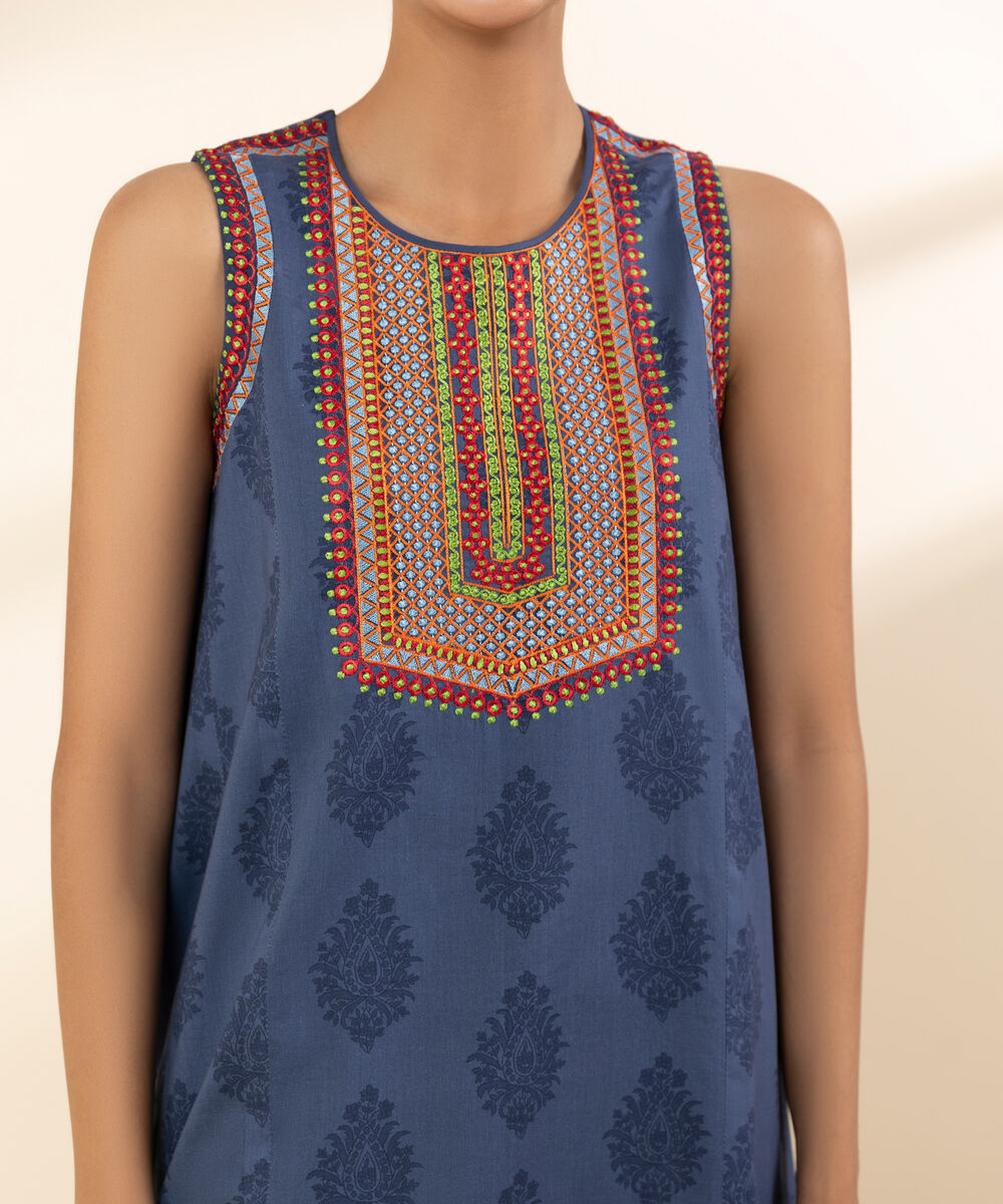 U3PEDY25V522 Unstitched 3 PC U3PEDY25V522