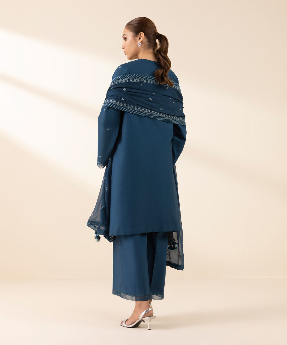 U3FELX25V210 Unstitched 3 PC U3FELX25V210