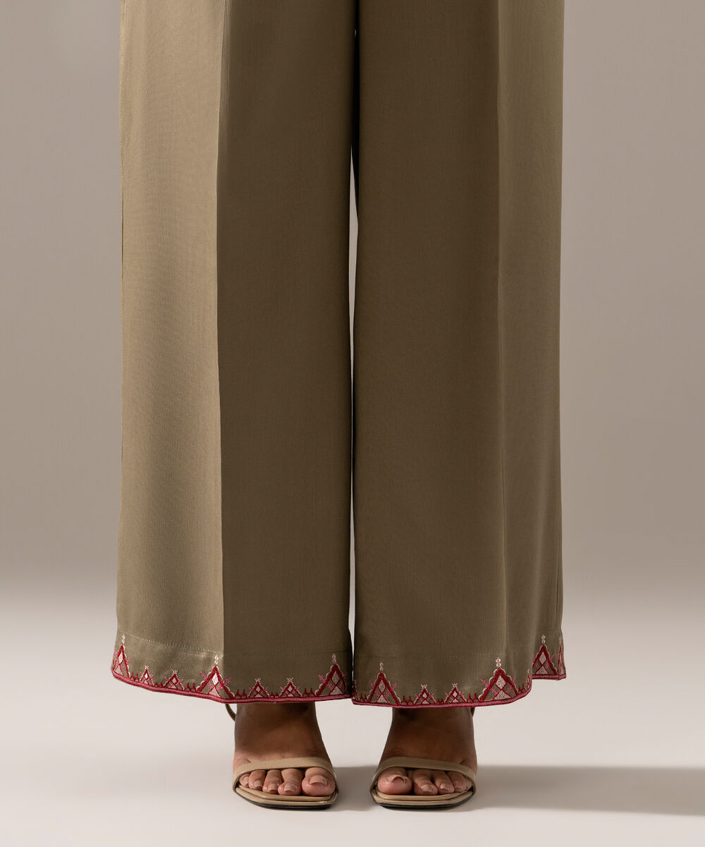 Women's RTW Bedford Solid Green Culottes
