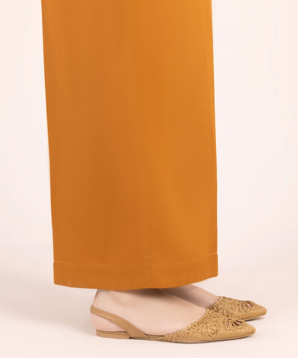 Women's RTW Linen Viscose Solid Rust Culottes