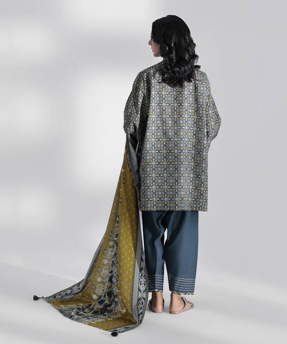 Womens Unstitched Daily Green Three Piece