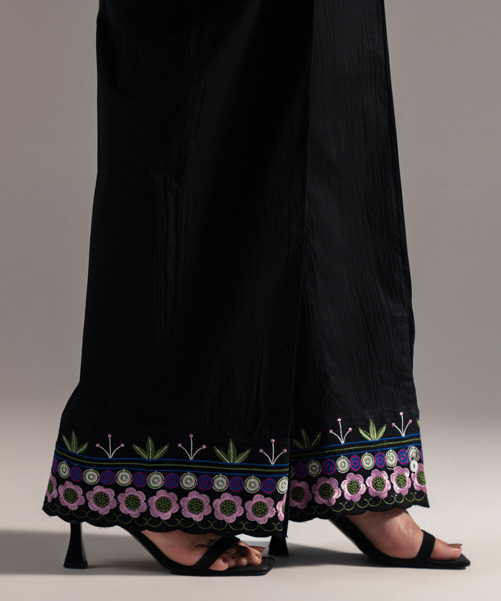 Women's RTW Seersucker Embroidered Black Culottes