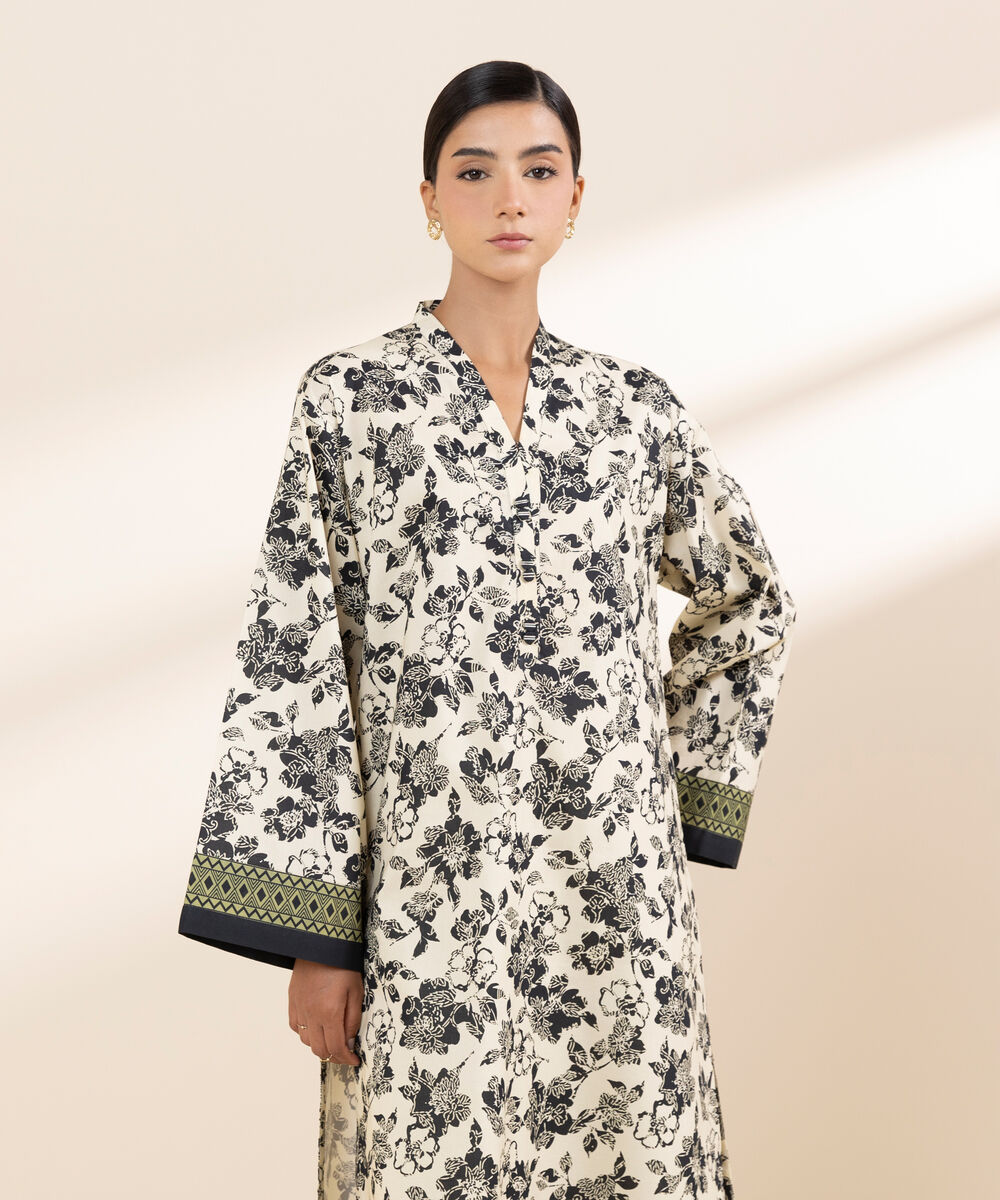 Women's Unstitched Lawn Printed Multi 2 Piece Suit