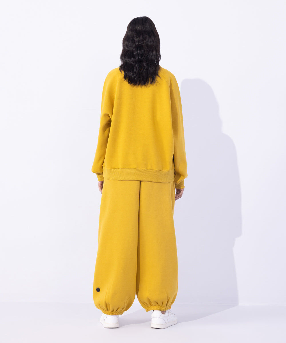 Woman - Yellow Fleece Sweatshirt with Raglan Sleeves