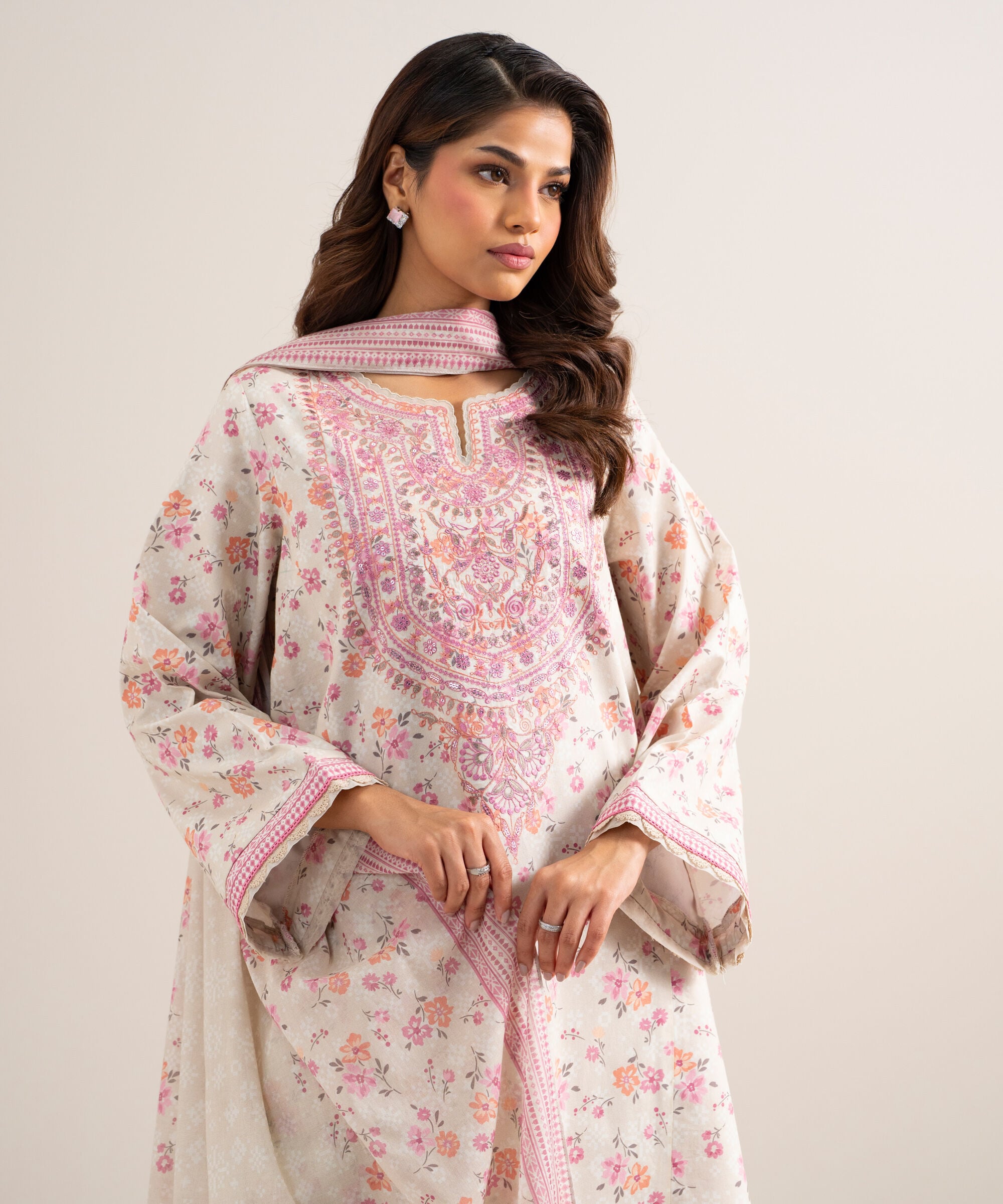 Unstitched 3 PC U2DDDS26V744