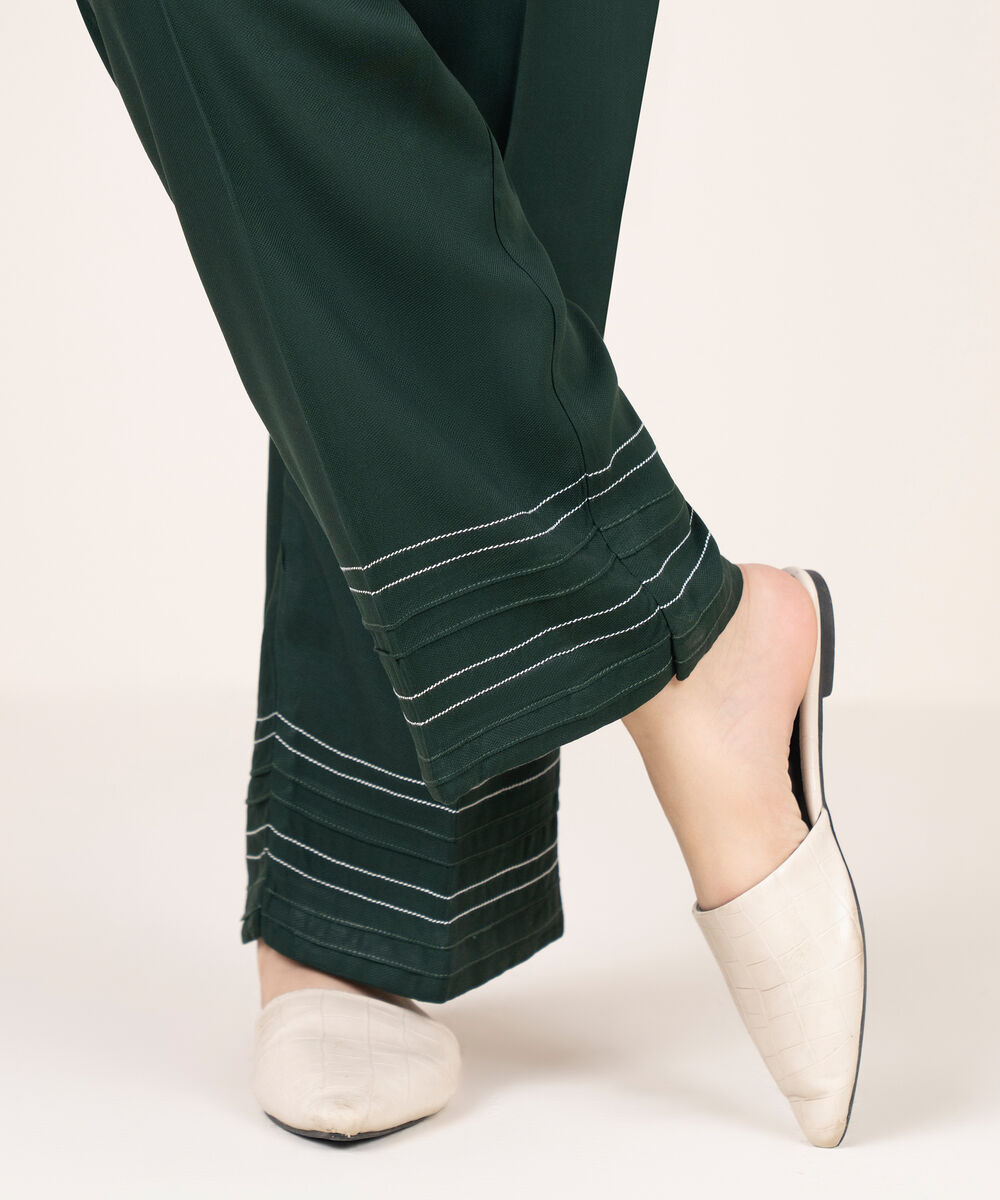 Women's RTW Bedford Solid Green  Straight Pants