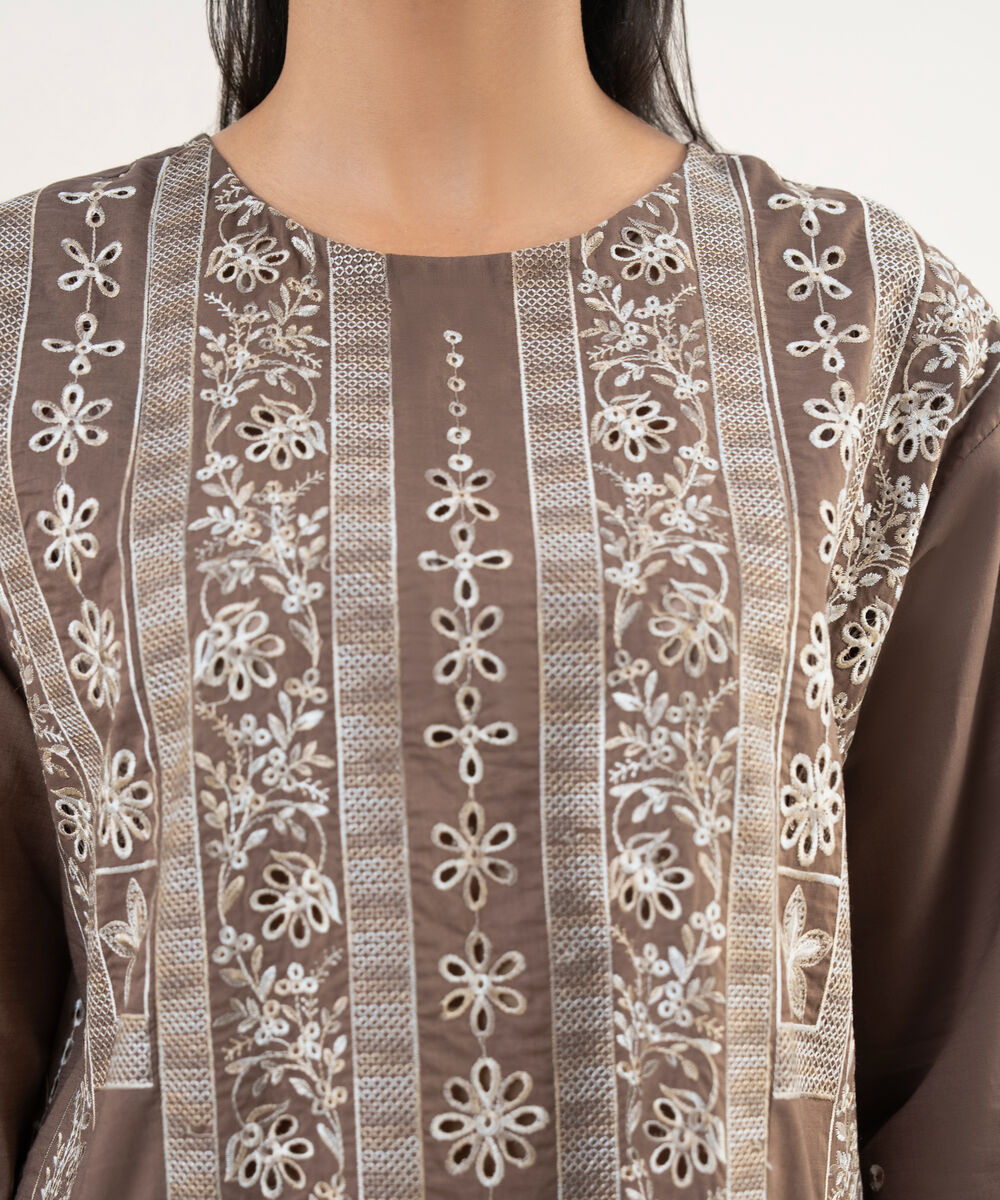 Women's RTW Cross Hatch Brown Embroidered A-Line Shirt