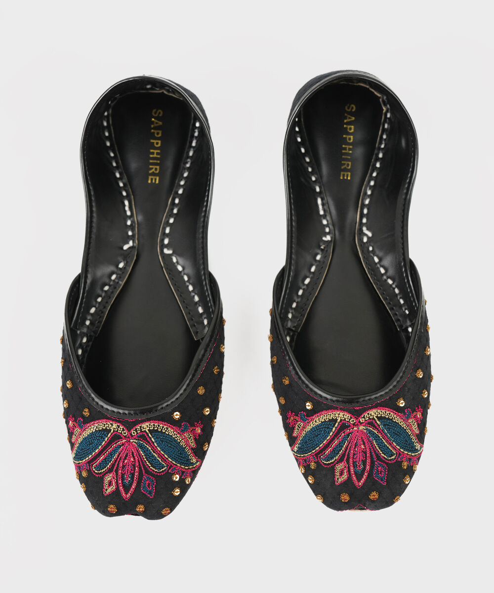 Women's Black Khussa