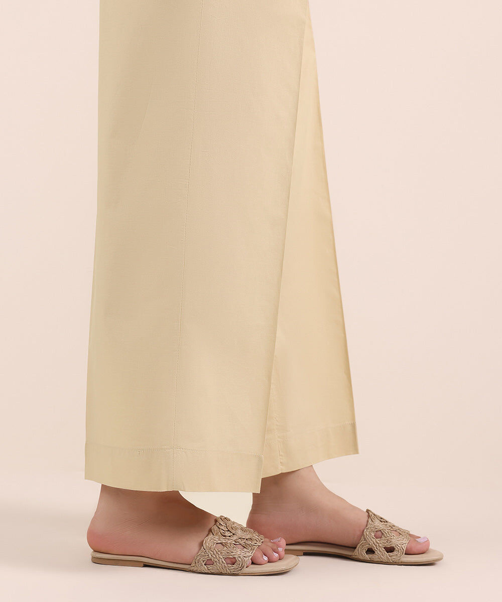 Woman - Beige Solid Cambric Culottes